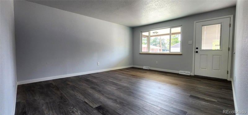 6520 Xavier Ct, Arvada, CO 80003