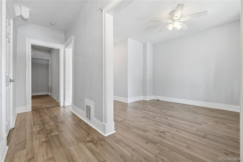 936 Ogden St #1, Denver, CO 80218