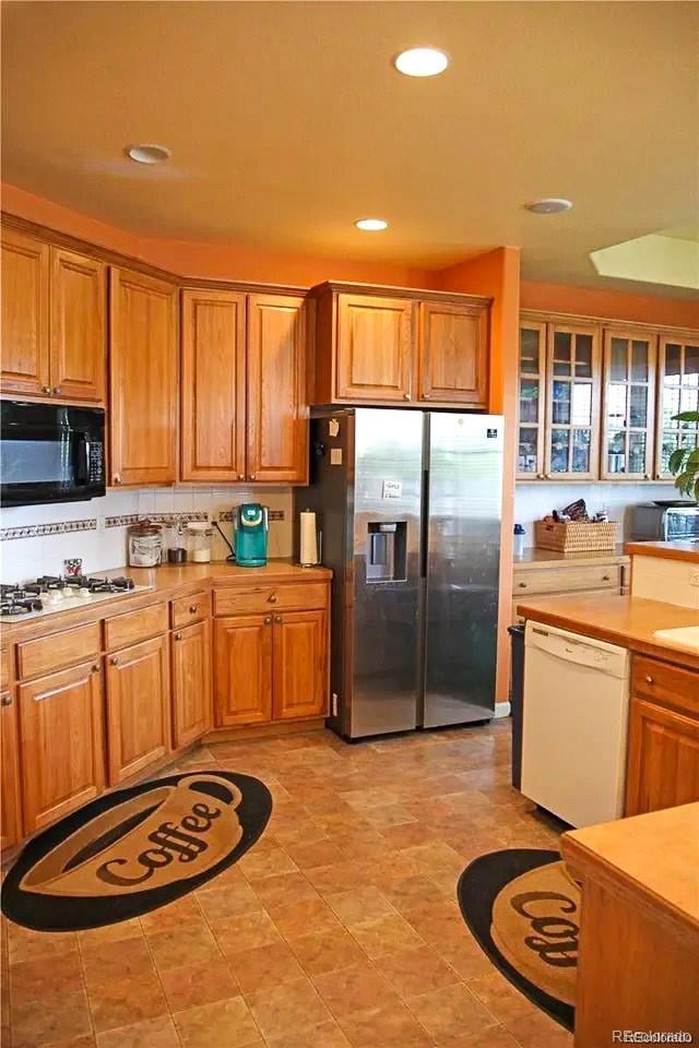 216 Beth Ave, Fort Lupton, CO 80621