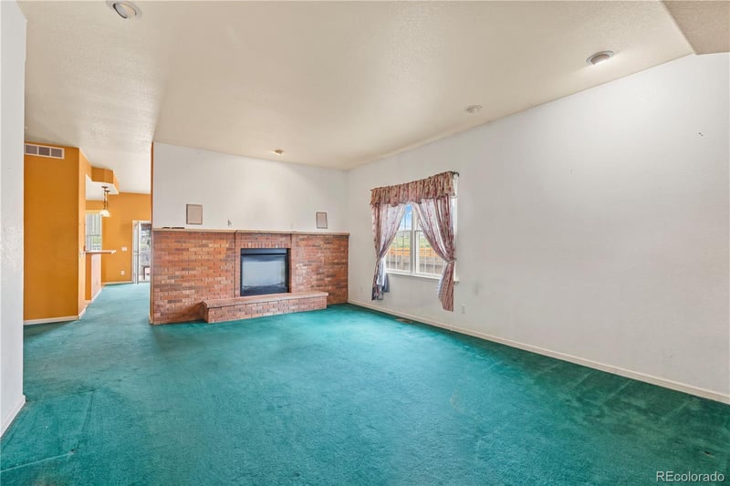 216 Beth Ave, Fort Lupton, CO 80621