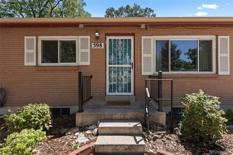 598 Swadley St, Denver, CO 80228