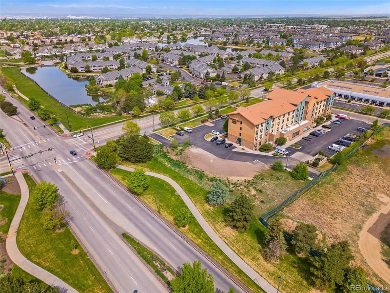 4050 Kittredge St, Denver, CO 80239
