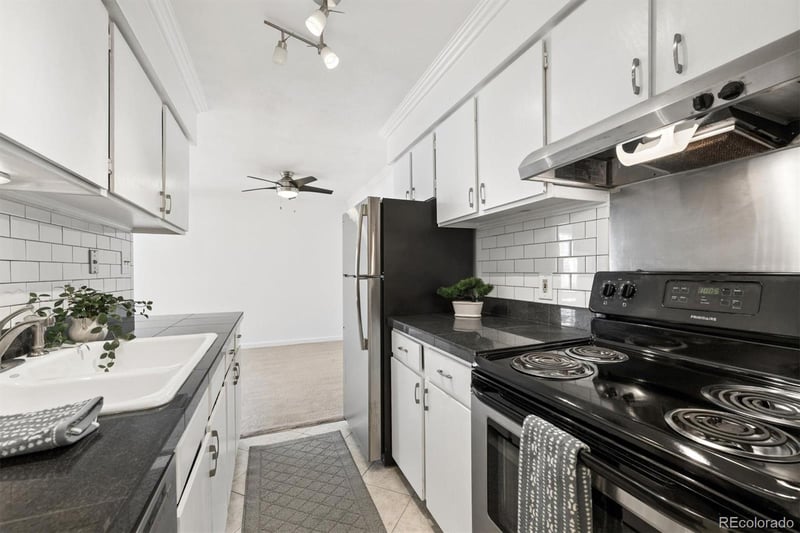 7665 Quincy Ave #204, Denver, CO 80237
