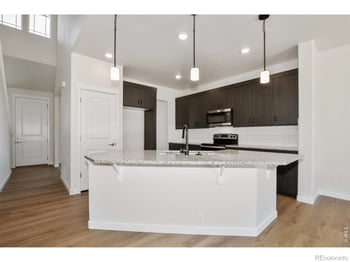 1144 Bitterroot Ct, Johnstown, CO 80534