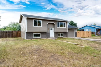 841 S Elbert St, Elizabeth, CO 80107