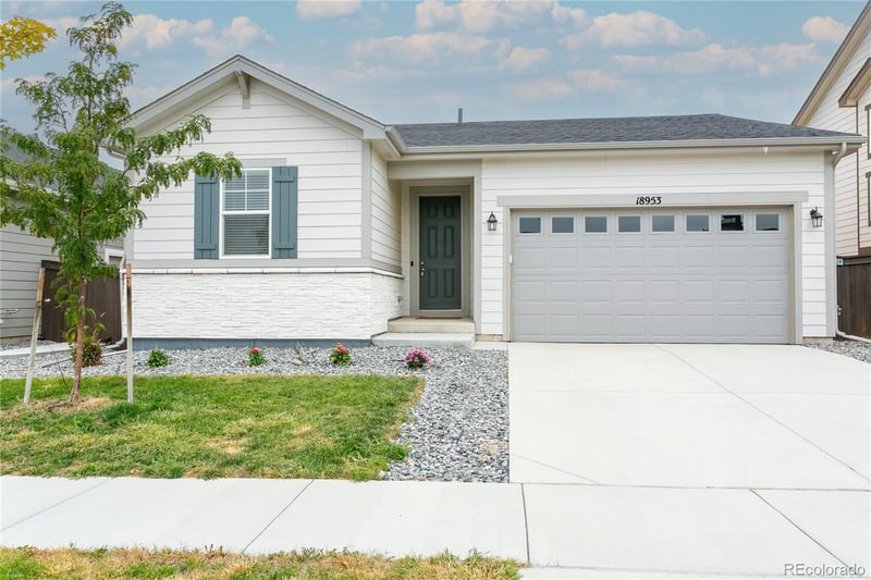 18953 97th Ave, Commerce City, CO 80022