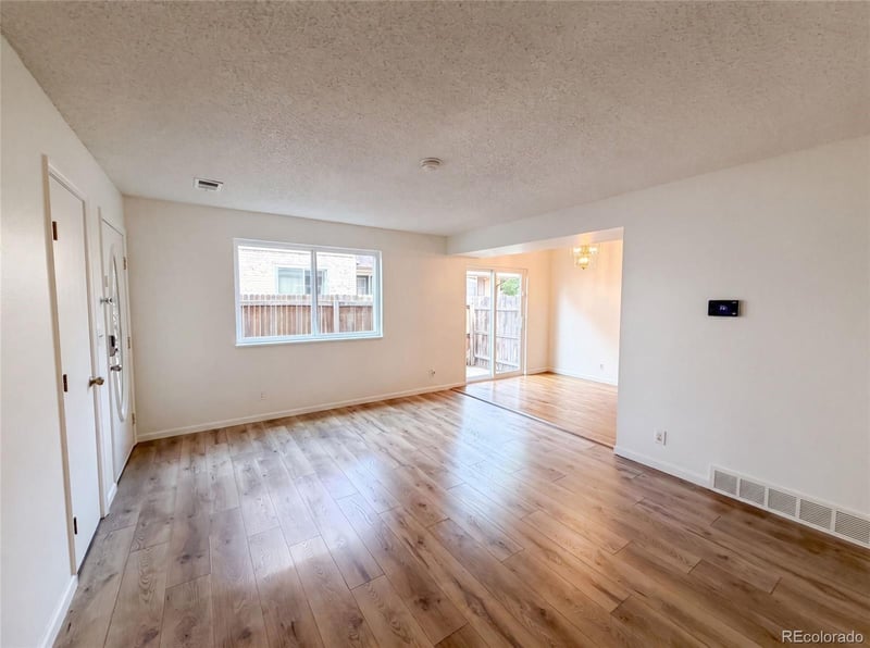 9867 Lane St, Denver, CO 80260