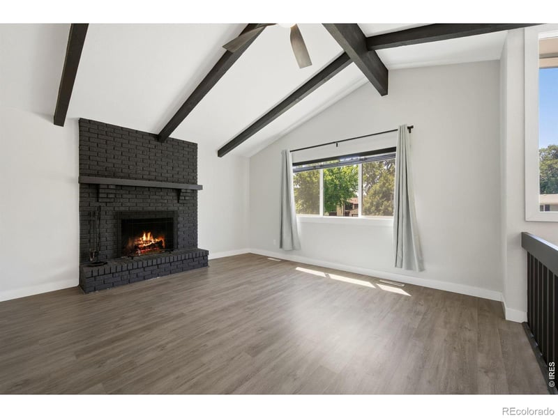 1640 Amherst Dr, Longmont, CO 80503