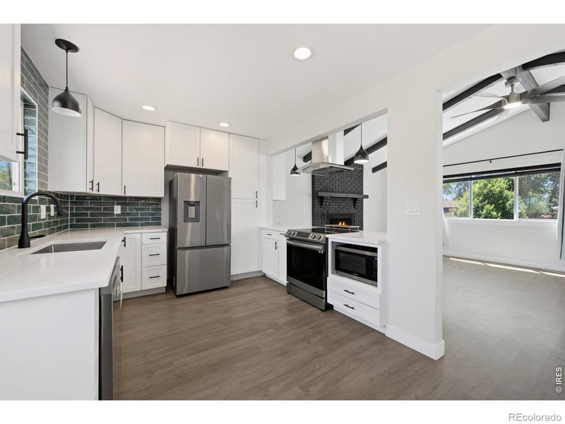 1640 Amherst Dr, Longmont, CO 80503