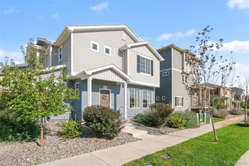 3512 Streamwood Dr, Johnstown, CO 80534