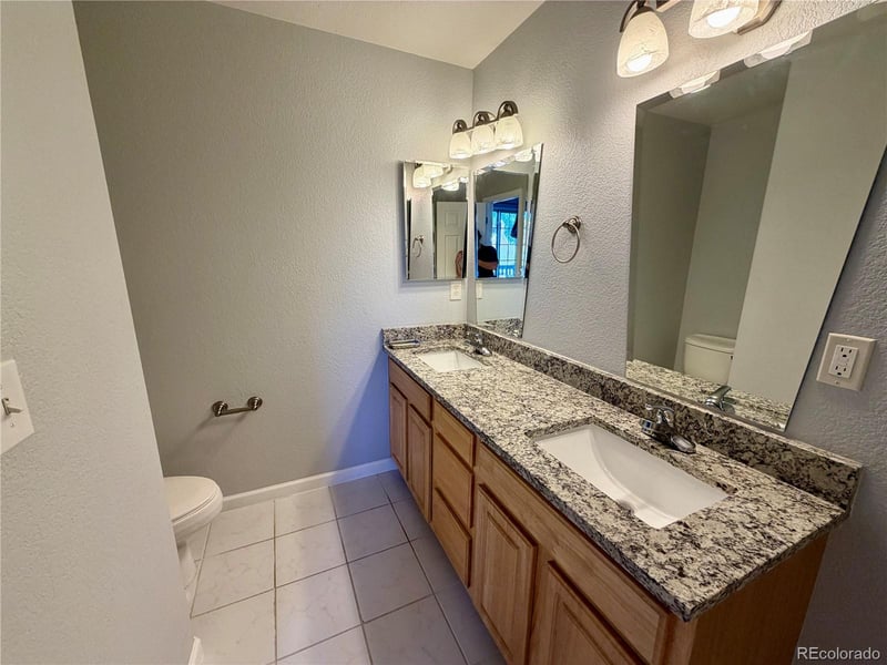 3841 Grove St, Denver, CO 80211