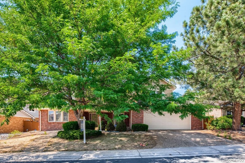 15956 Crestridge Cir, Centennial, CO 80015