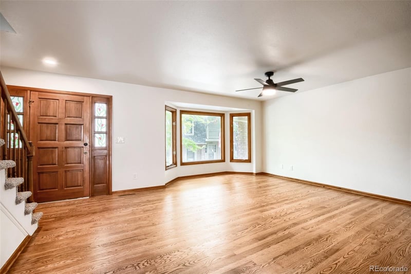 7605 Cove Cir, Centennial, CO 80122