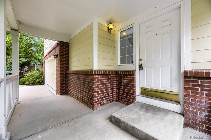 2831 Walden Way, Aurora, CO 80013