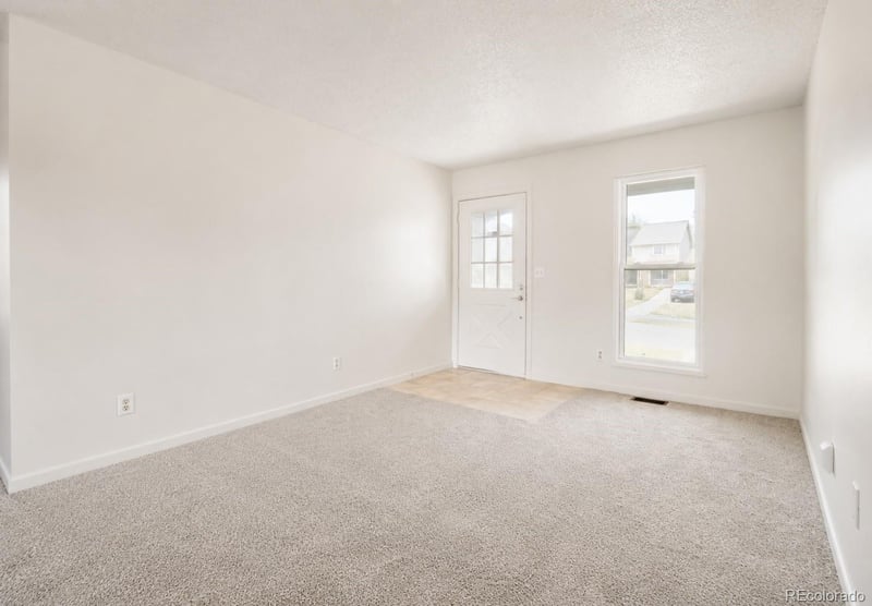 3120 S Halifax St, Aurora, CO 80013