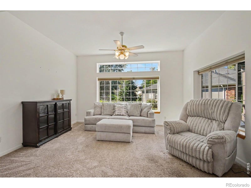 925 Falcon Ridge Ct, Eaton, CO 80615