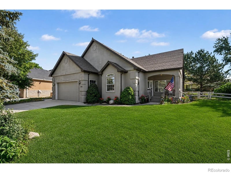 925 Falcon Ridge Ct, Eaton, CO 80615