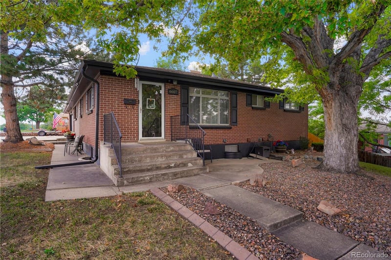 6607 Eaton St, Arvada, CO 80003