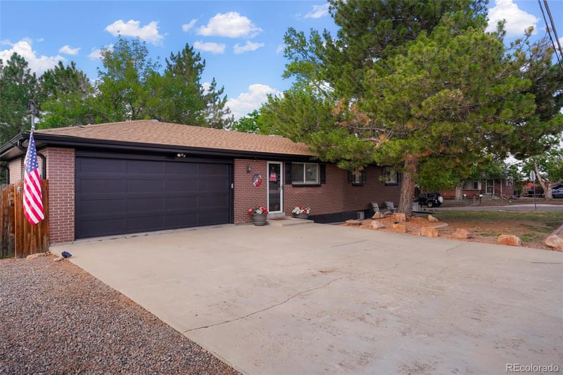 6607 Eaton St, Arvada, CO 80003
