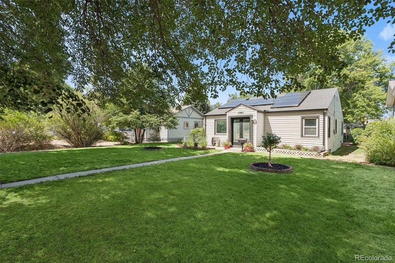 1761 Rosemary St, Denver, CO 80220