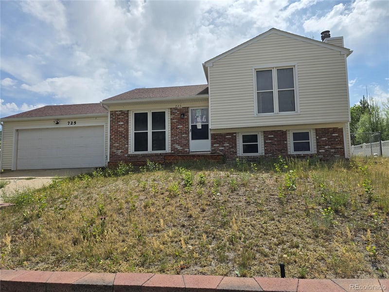 725 Exmoor Rd, Craig, CO 81625