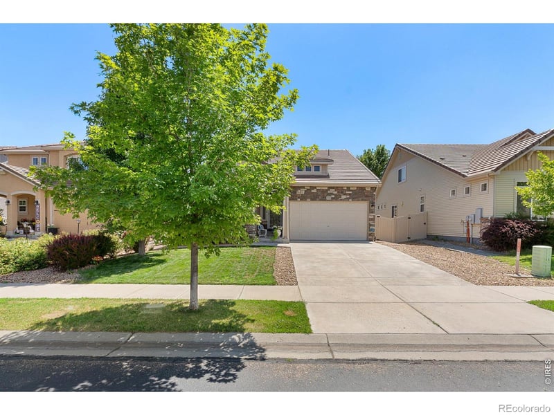 5056 Silverwood Dr, Johnstown, CO 80534