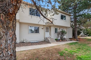 4231 S Mobile Cir #B, Aurora, CO 80013