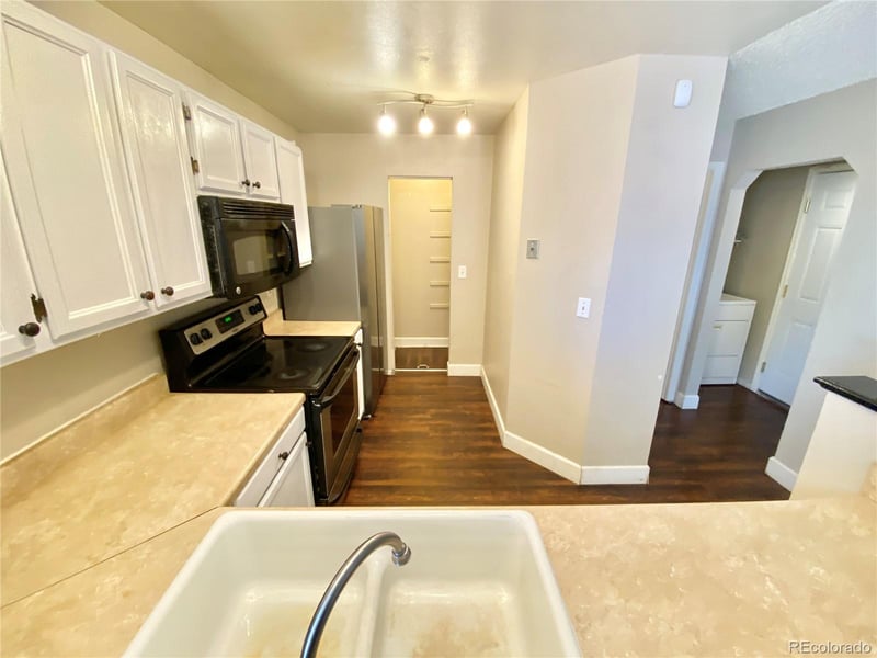 17910 Cornell Dr, Aurora, CO 80013