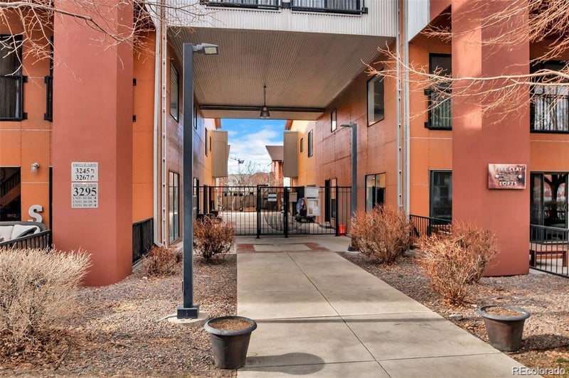 3245 Blake St #101, Denver, CO 80205