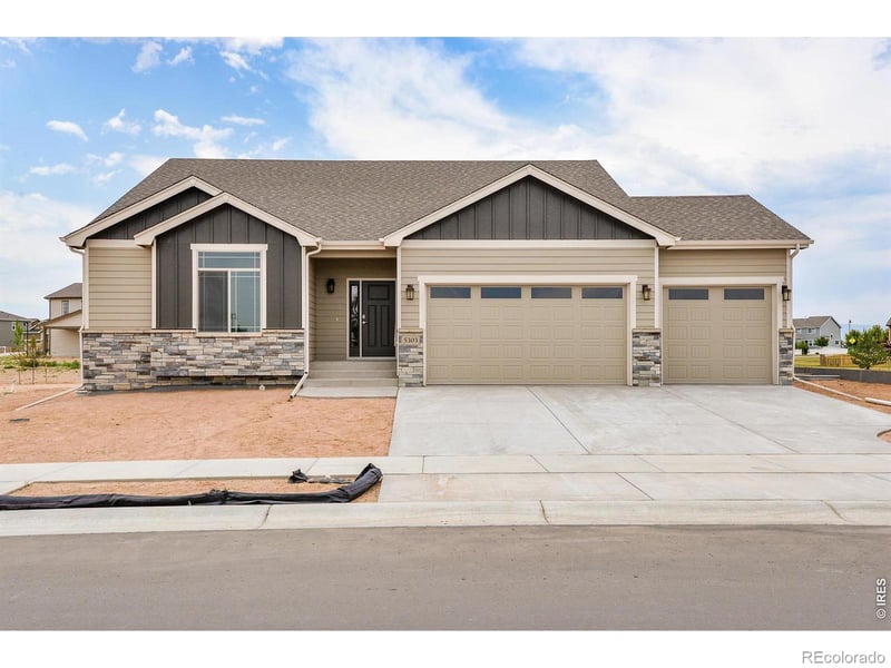 7030 Feather Reed Dr, Wellington, CO 80549