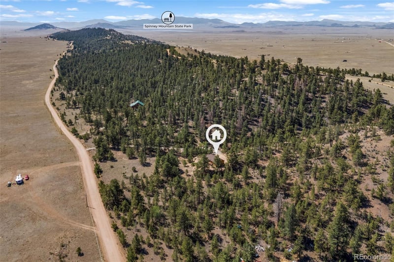 2120 Oxford Dr, Hartsel, CO 80449