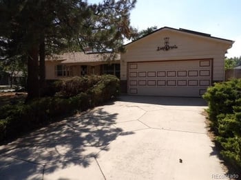 8639 Jay Ct, Arvada, CO 80003