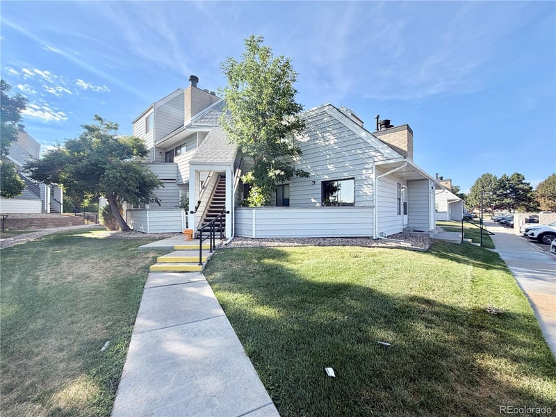 17000 Ford Dr #210, Aurora, CO 80017
