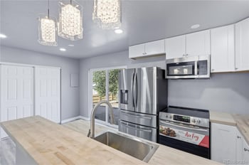 9465 Damon Dr, Denver, CO 80260