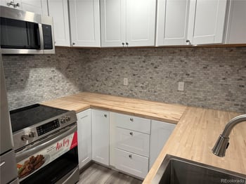 9465 Damon Dr, Denver, CO 80260