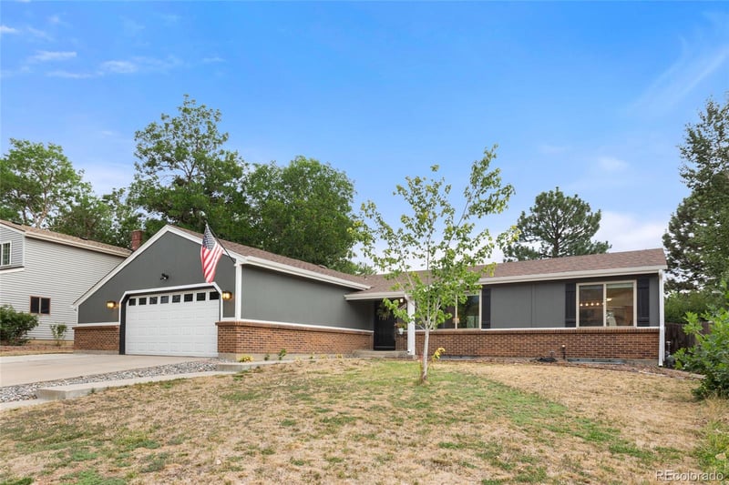 4582 Fraser Way, Aurora, CO 80015