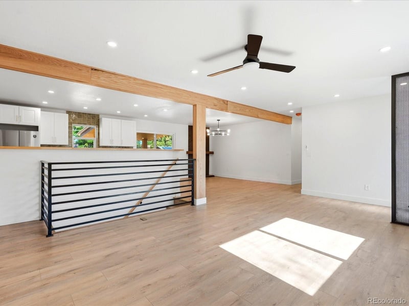 1049 Jamaica Ct, Aurora, CO 80010
