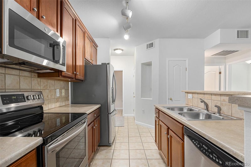 10129 55th Dr #103, Arvada, CO 80002
