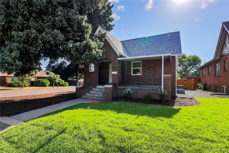 2590 Grape St, Denver, CO 80207