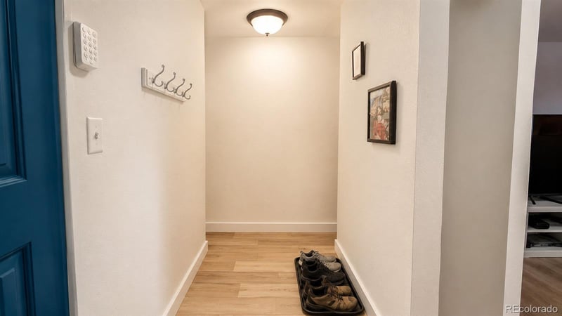 2325 Linden Ct #300, Denver, CO 80222