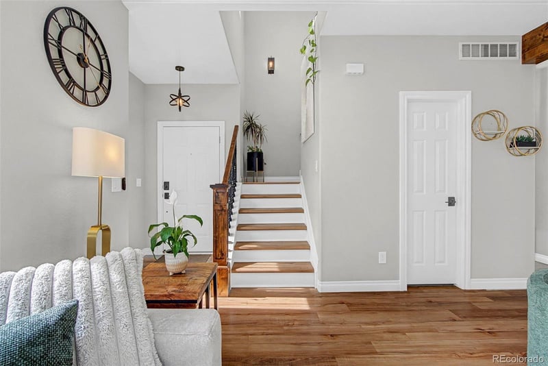 10024 Wyandott Cir S, Denver, CO 80260