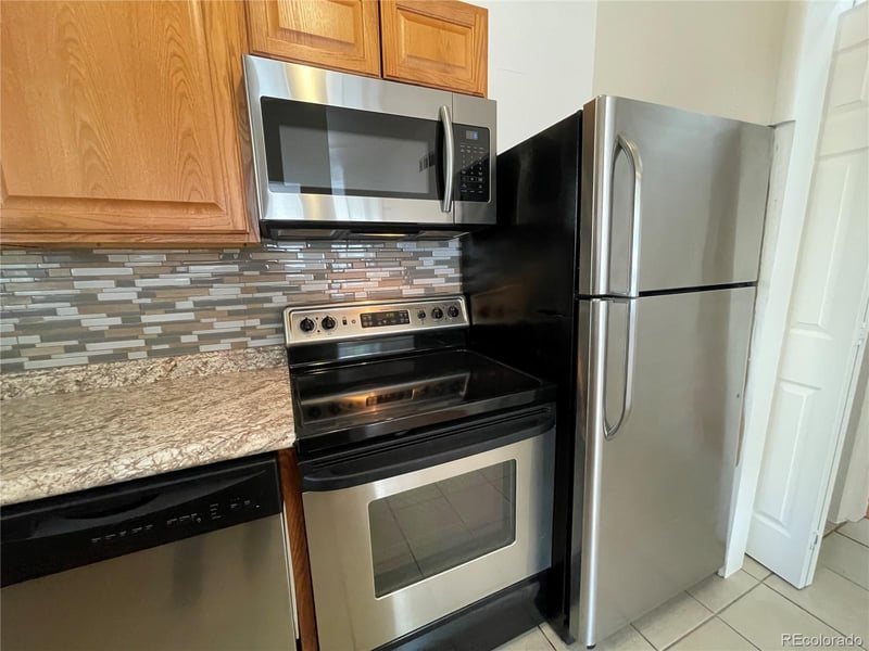 1930 Dallas St, Aurora, CO 80010
