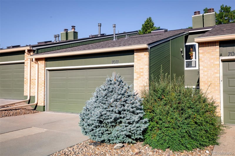 7071 Bryant St, Littleton, CO 80120