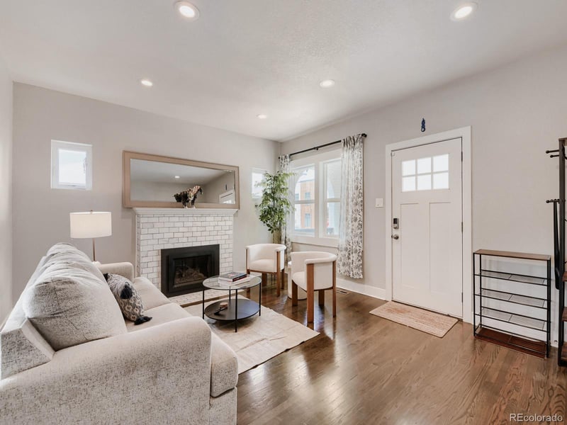 2695 Fairfax St, Denver, CO 80207