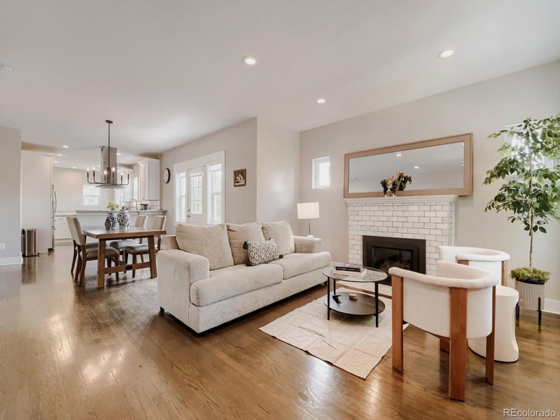 2695 Fairfax St, Denver, CO 80207