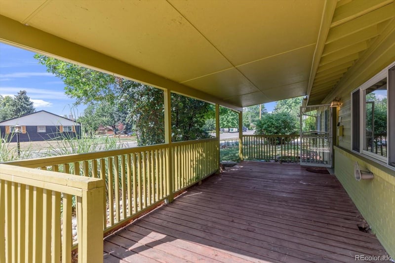 8165 W 19th Ave, Lakewood, CO 80214