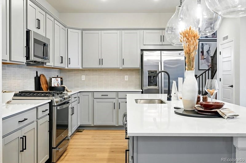6821 E 148th Dr, Thornton, CO 80602