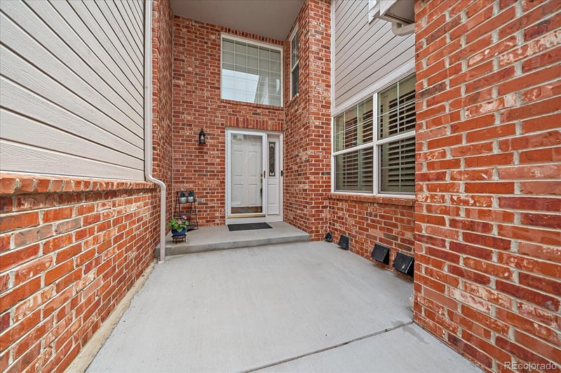 9497 Southern Hills Cir #B, Lone Tree, CO 80124