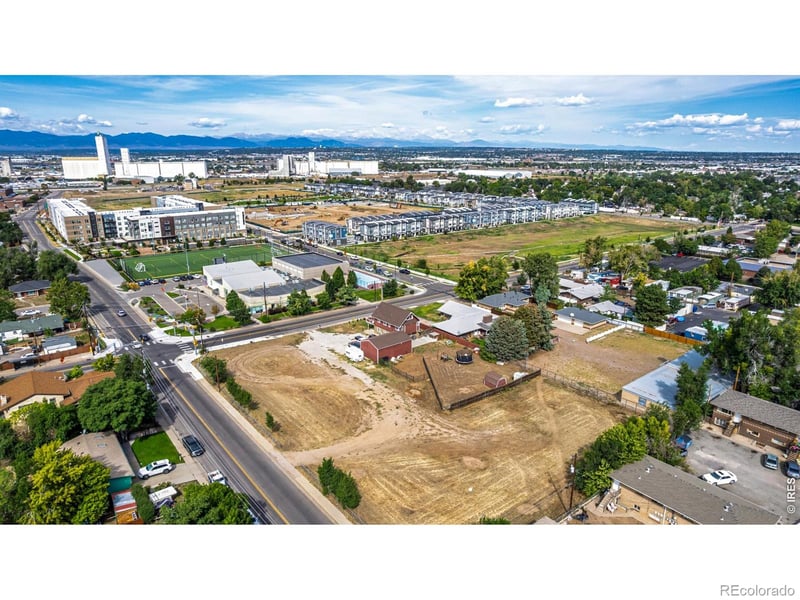 5651 62nd Ave, Commerce City, CO 80022