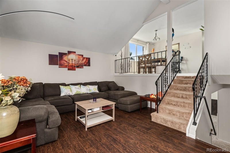 12009 Virginia Pl, Aurora, CO 80012